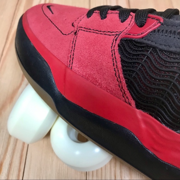 Nike SB Ishod Wair Varsity Red Black Skate Shoes - Picture 6 of 6